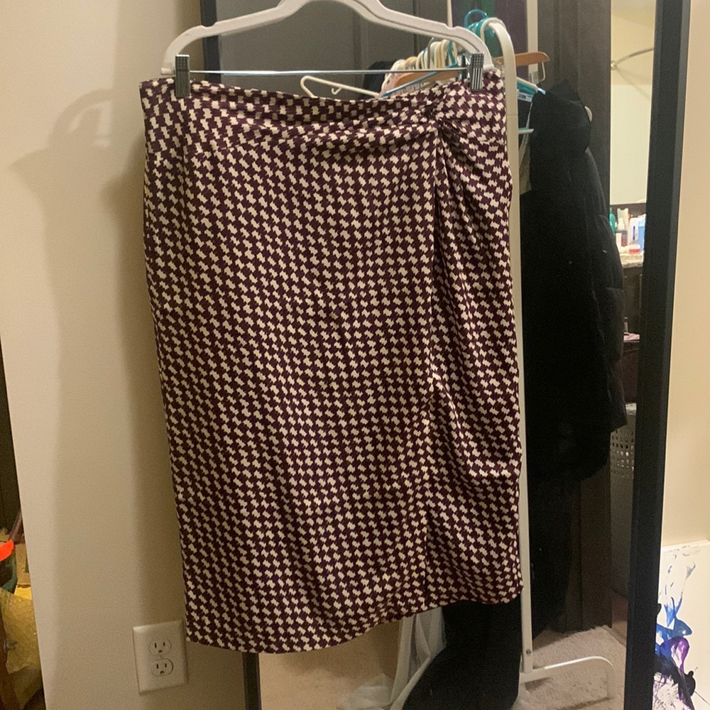 Ann Taylor Burgundy/Cream Midi Twist Skirt with Slit